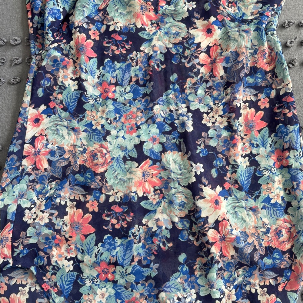 LC Lauren Conrad Sheer Floral Navy Blue Women's Top - Picture 3 of 5